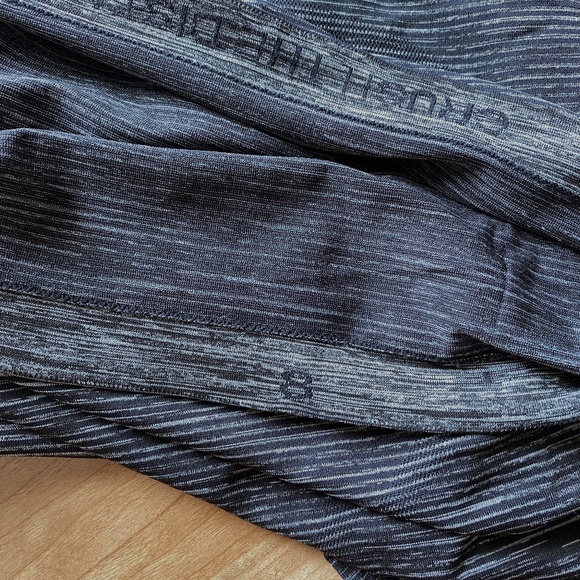 Lululemon Swiftly Tech 2.0 LS in Wee Are From Space Graphite Gray (Size 8) - Picture 5 of 8